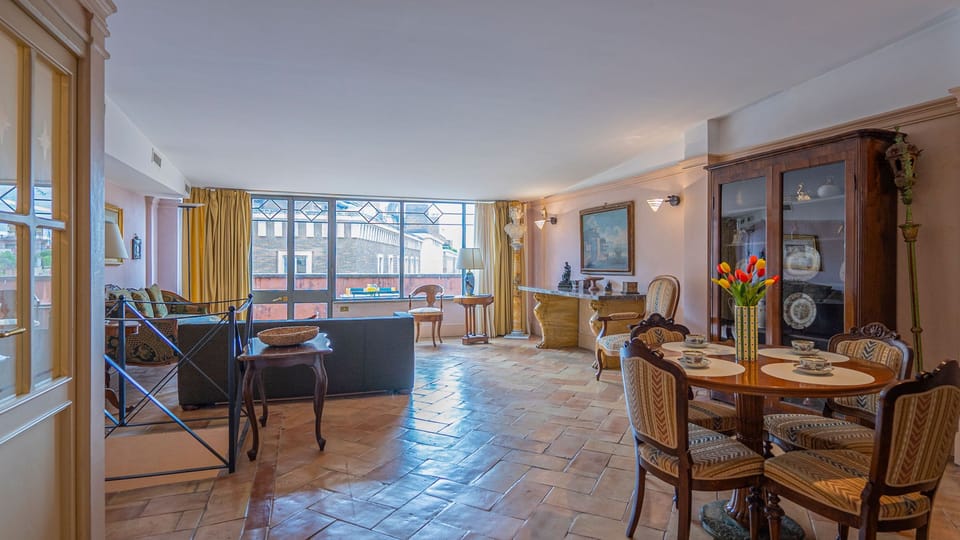 Apartment, City View | Interior