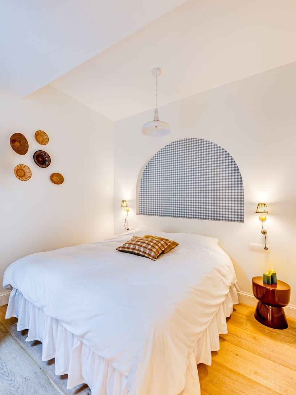Deluxe Double Room, Courtyard View | Soundproofing, free WiFi