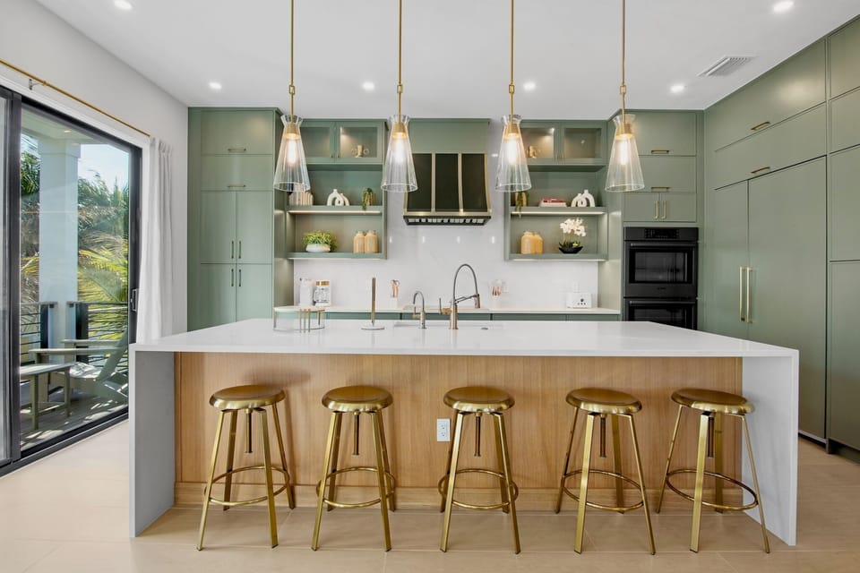 Kitchen island with spacious countertop