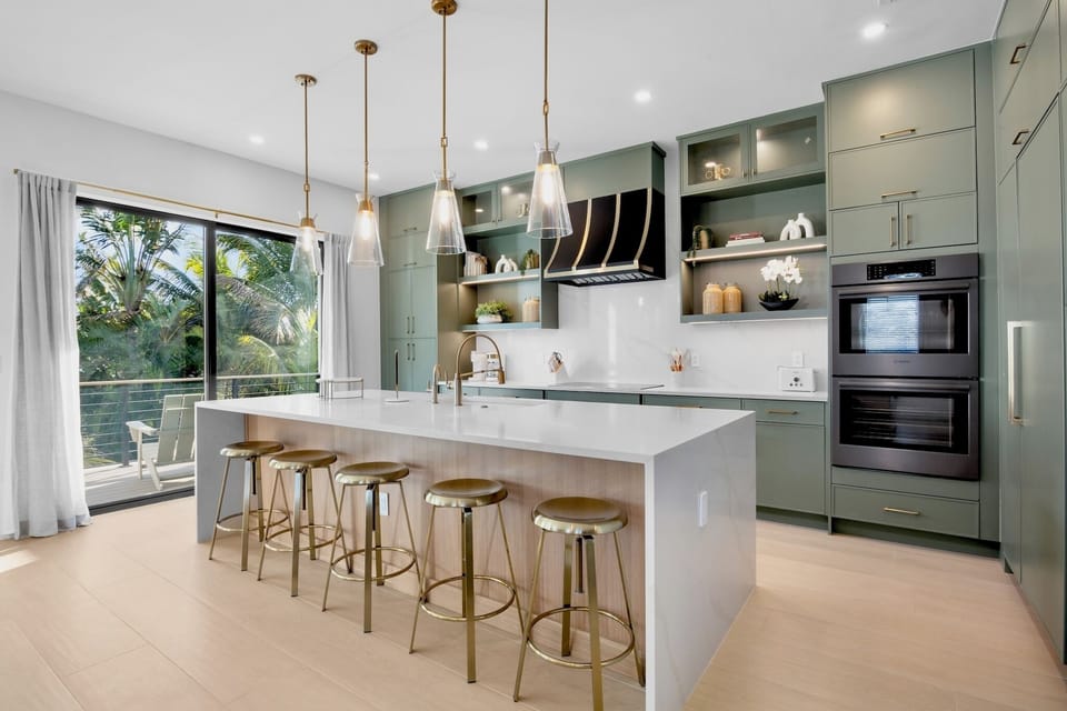Fully equipped kitchen