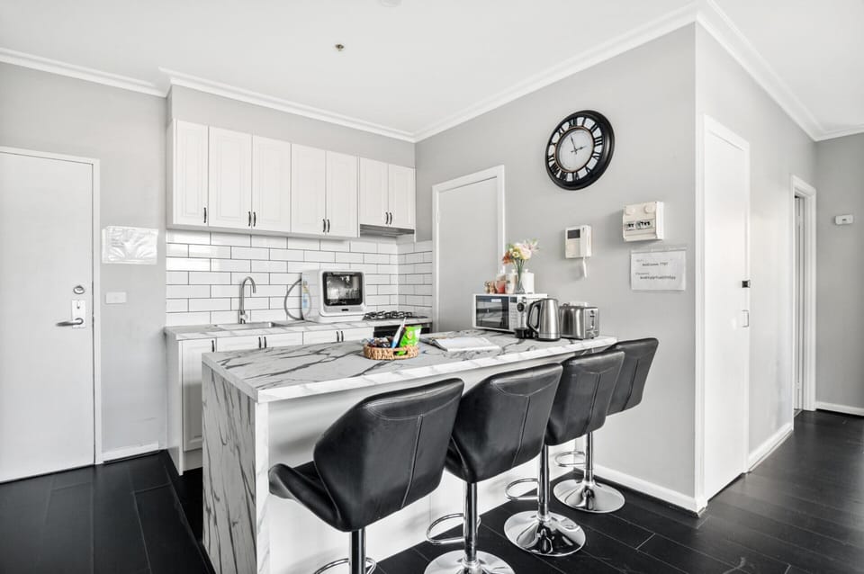 Apartment | Private kitchen | Cookware/dishes/utensils