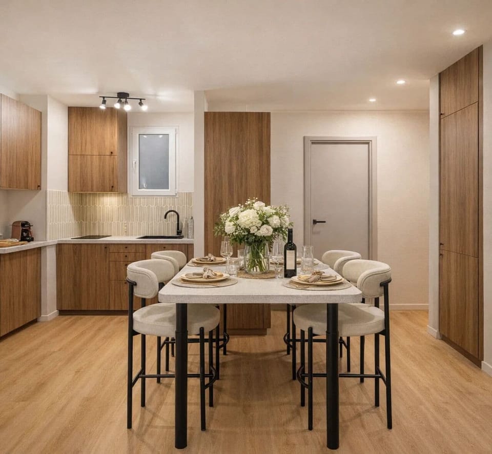 Studio | Dining
