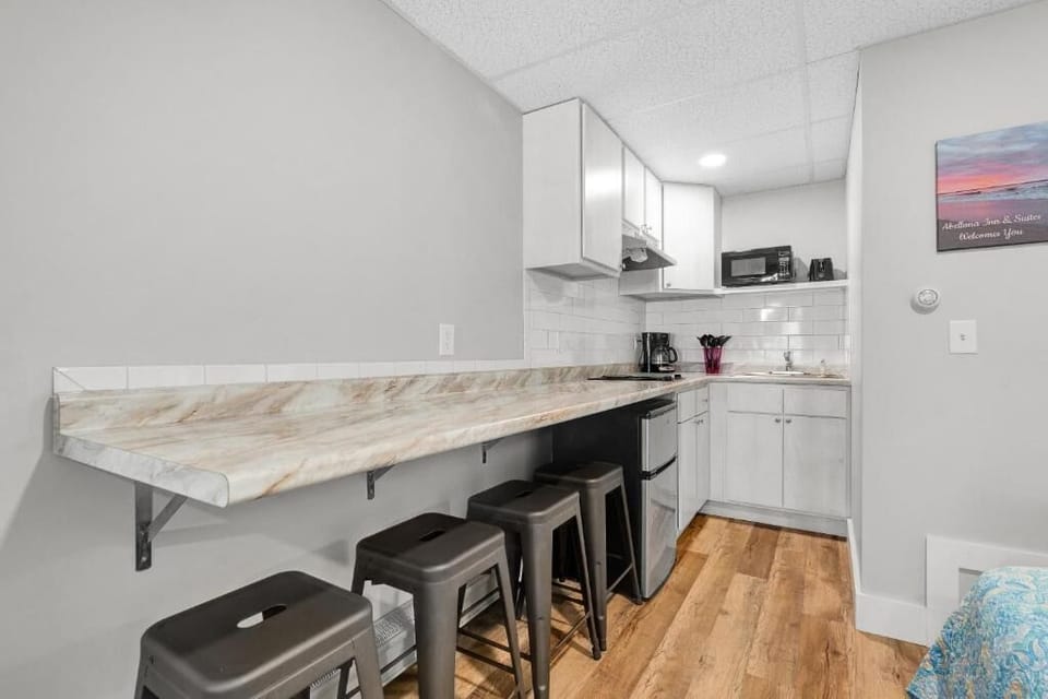 Comfort Double Room | Private kitchen