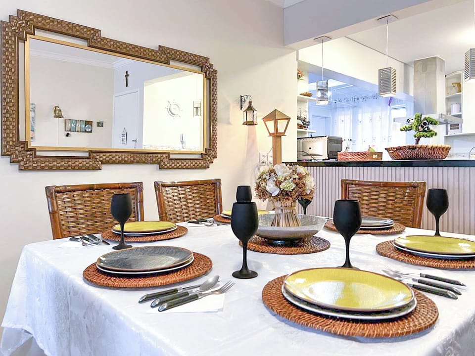 Apartment | Dining