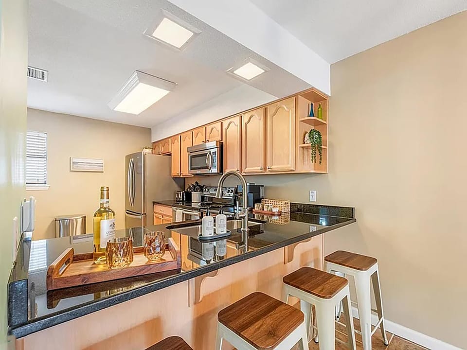 House, Multiple Beds (Costa Vista Townhouse #2) | Private kitchen