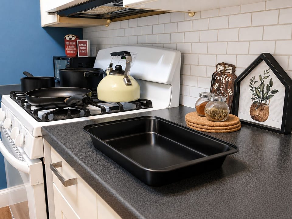 Deluxe Apartment, 3 Bedrooms, Pool Access, City View | Private kitchen | Espresso maker, coffee/tea maker, electric kettle, toaster