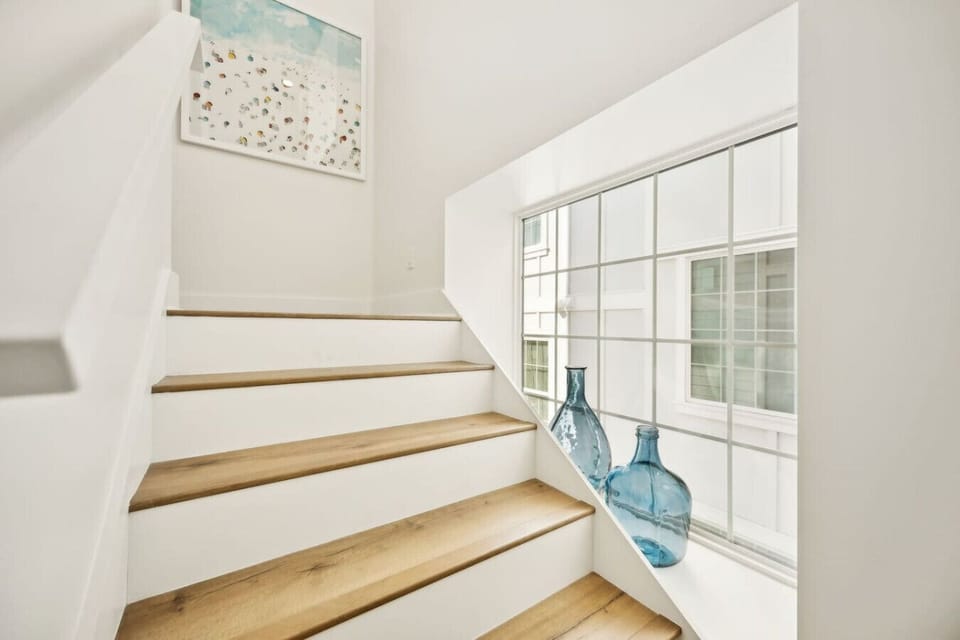 Middle level staircase