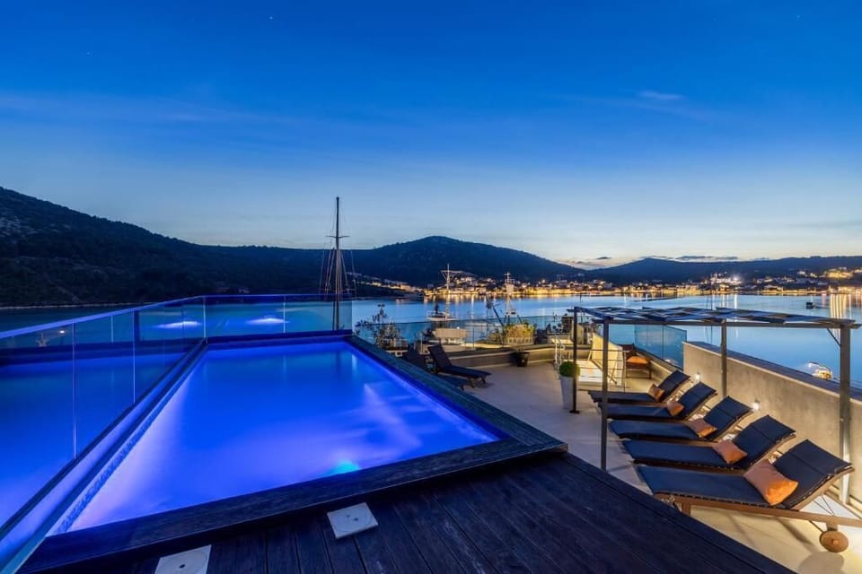 Deluxe Villa, Balcony, Beach View | Pool | Indoor pool, 2 outdoor pools