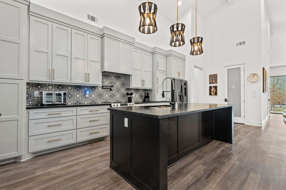 Upgraded kitchen with fully stocked cooking essentials