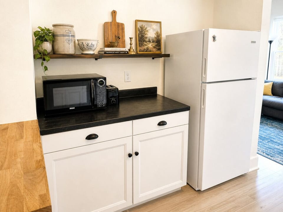 Vintage kitchen with modern finishes