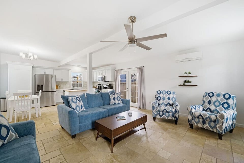 Bright, open living space perfect for gatherings