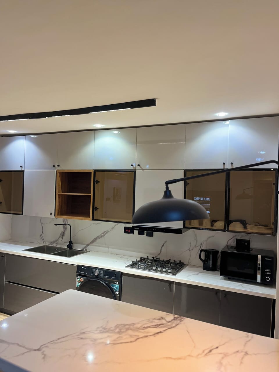 Apartment, Balcony, City View | Private kitchen | Fridge, microwave, stovetop, cookware/dishes/utensils