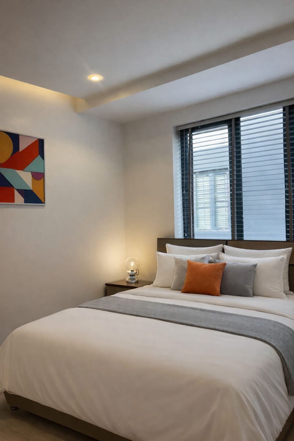 Apartment, Balcony, City View | Laptop workspace, iron/ironing board, free WiFi