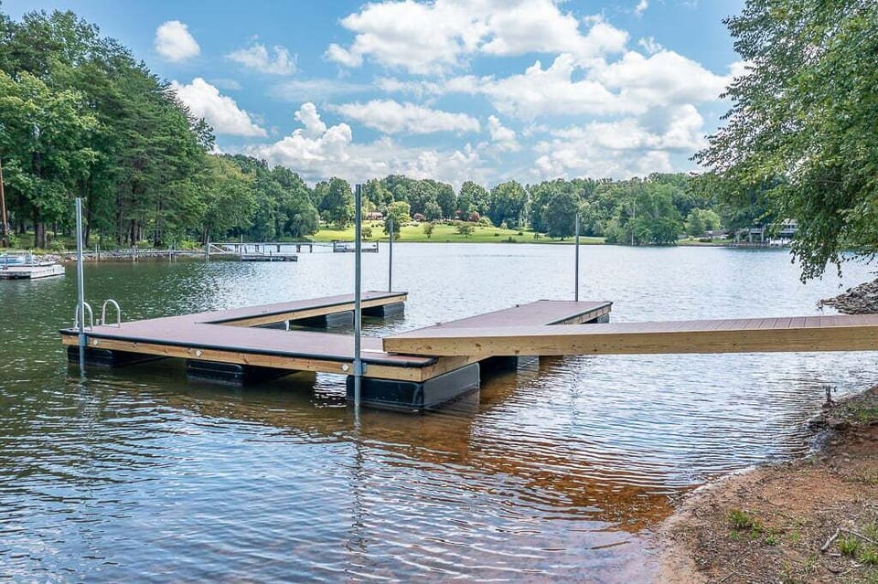 Enjoy the large dock, for parking rentals and jumping into the lake.
