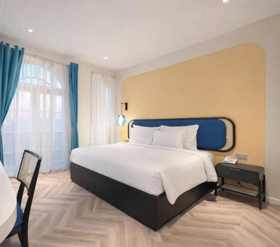 City Double Room | Desk, laptop workspace, free WiFi
