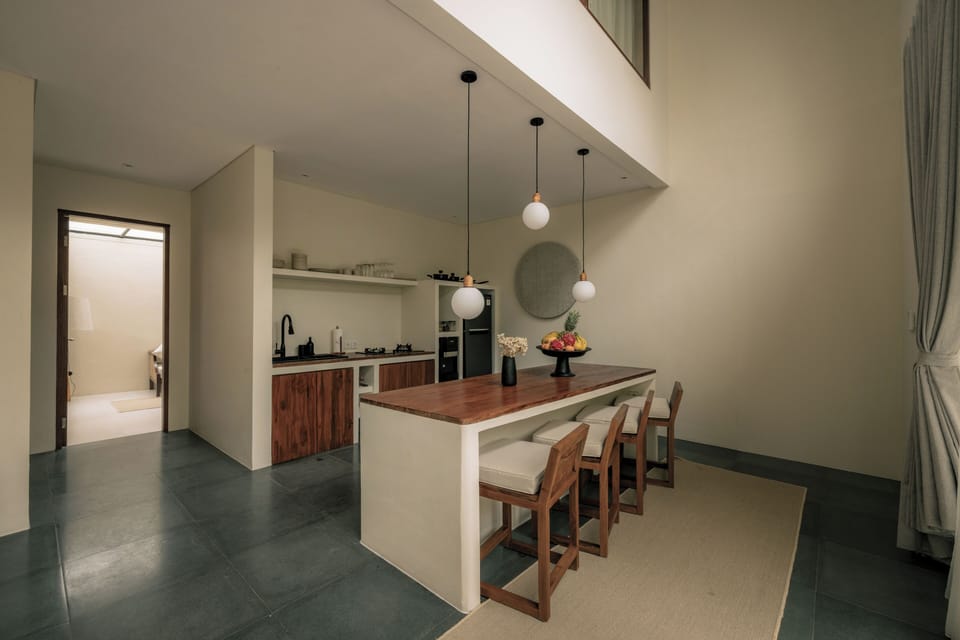 Premium Villa, 2 Bedrooms, Courtyard View | In-room dining