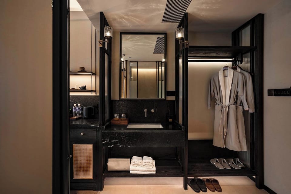 Superior Double Room | Wardrobe