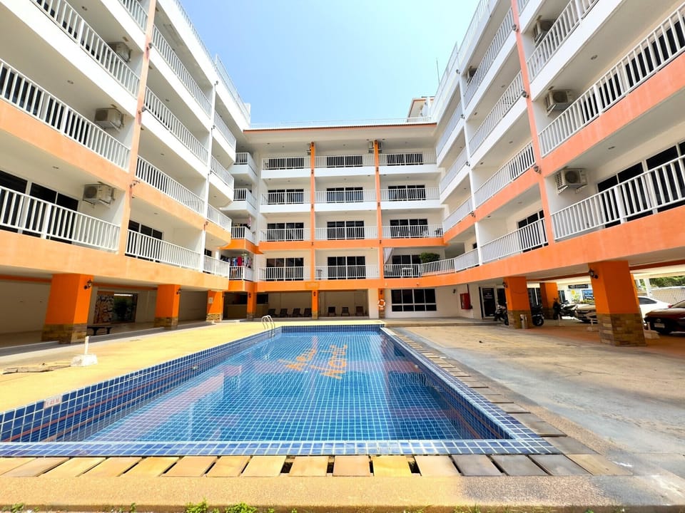 Apartment, 1 Bedroom, Smoking, Balcony | Pool | Outdoor pool