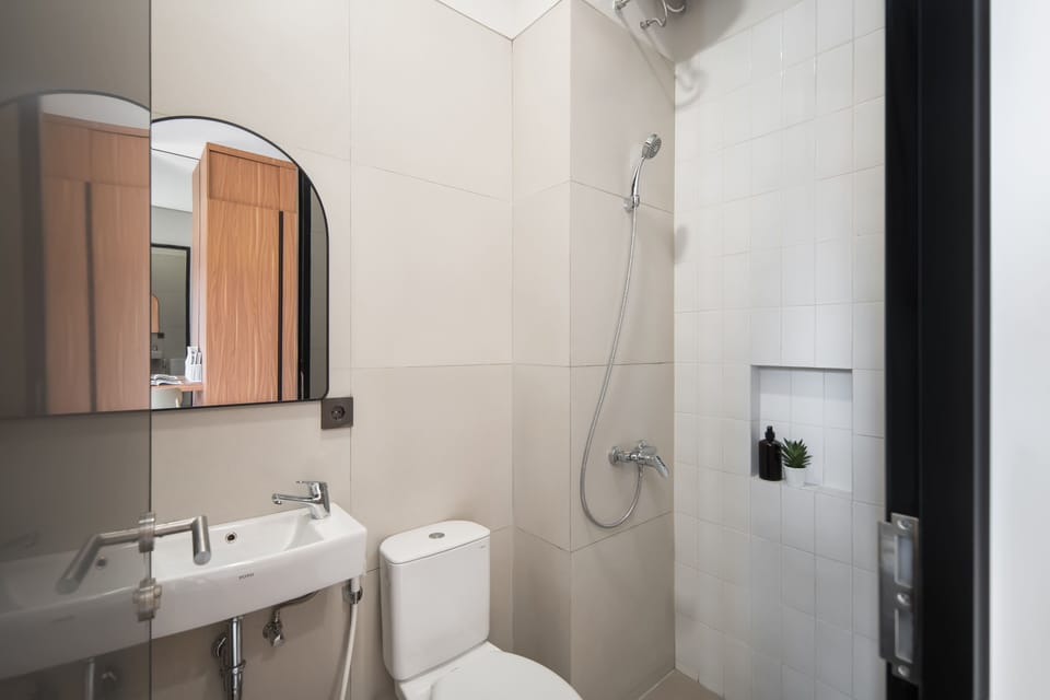 Deluxe Room | Bathroom