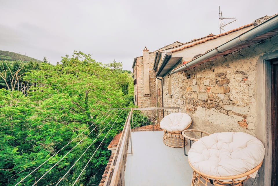 Deluxe Apartment | Balcony