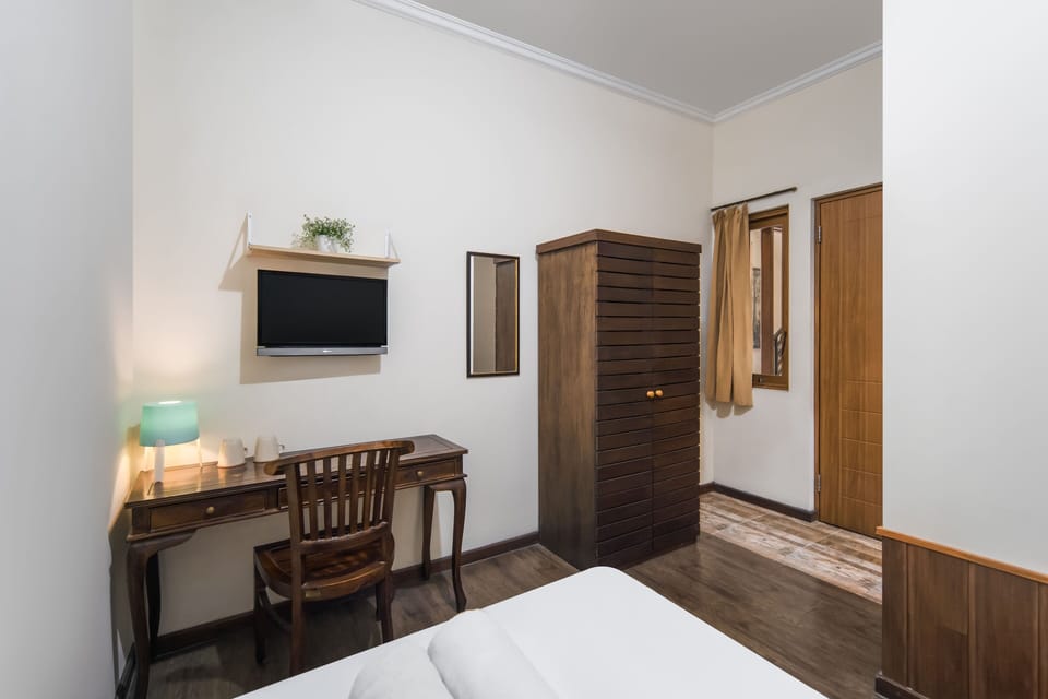 Standard Single Room | Free WiFi