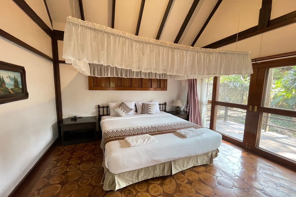 Villa, Garden View | Desk, free WiFi, bed sheets