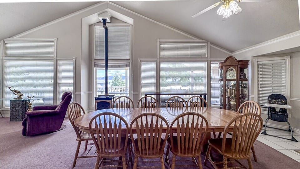 Gather everyone around the table for unforgettable meals, laughter, and lasting vacation memories.