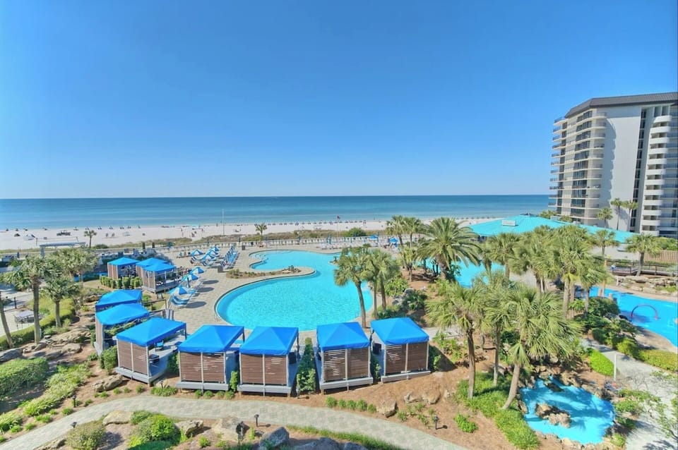 Lagoon pool