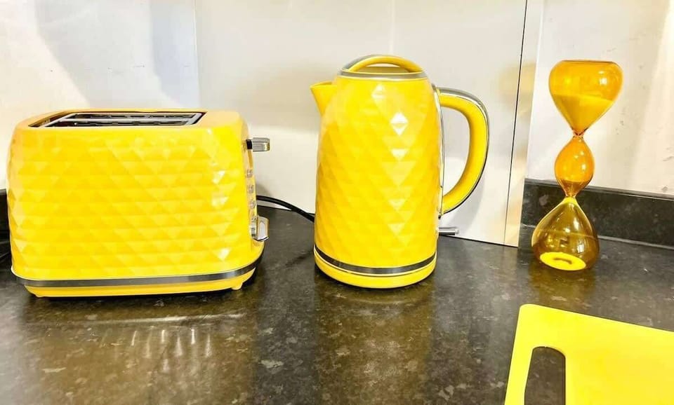 Kettle & toaster