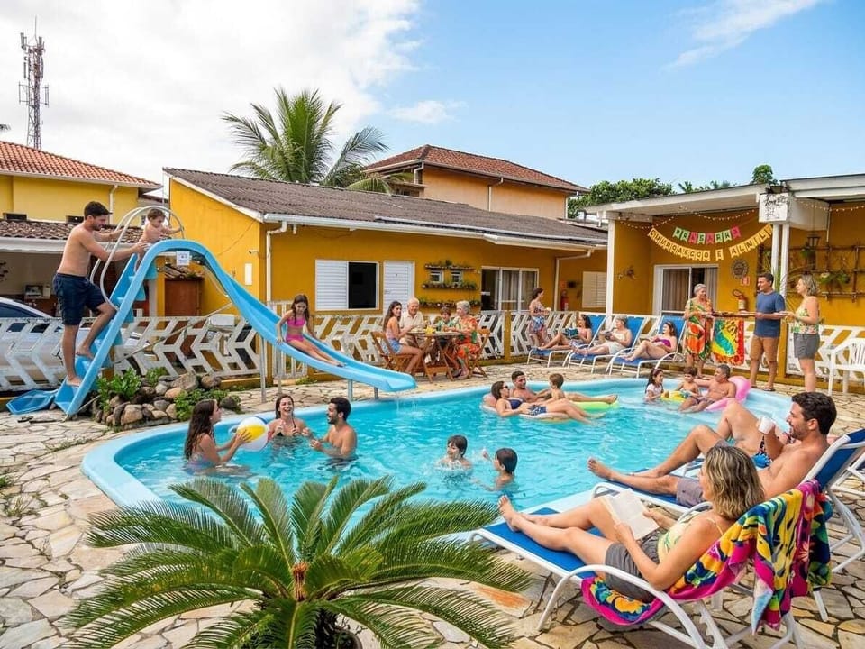 15 outdoor pools