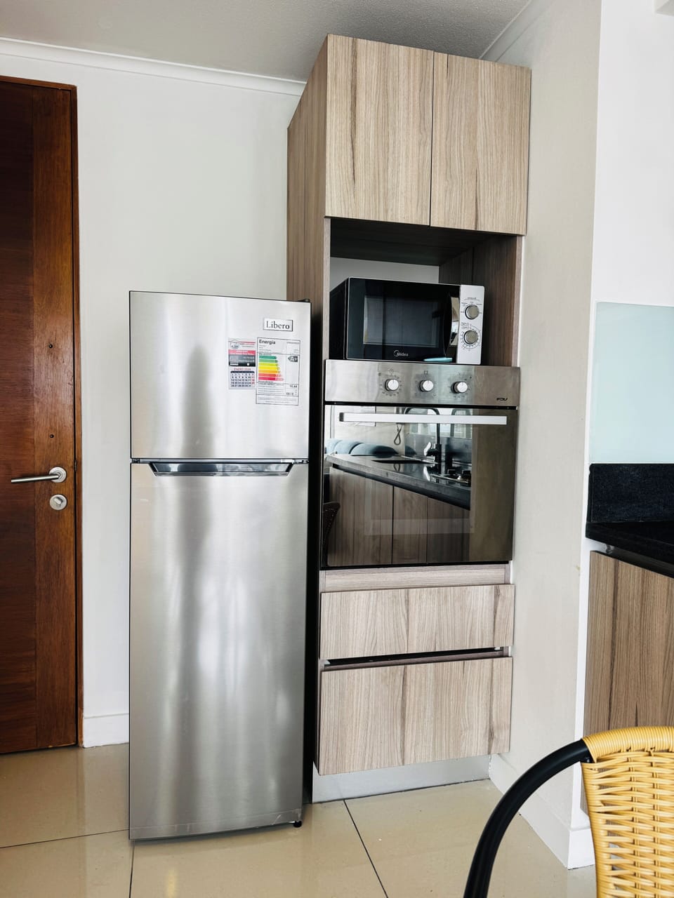 Basic Apartment | Private kitchen | Cookware/dishes/utensils, paper towels
