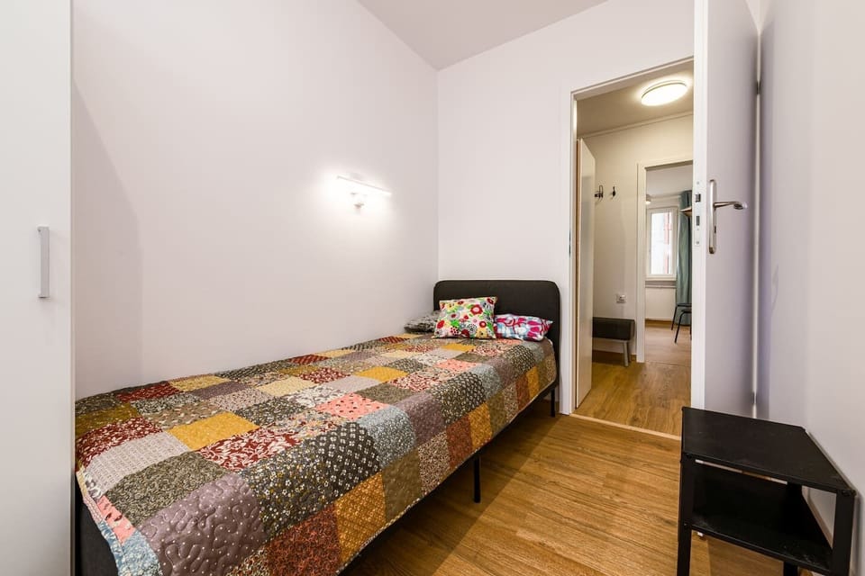 Two Bedroom Apartment Located in the Heart of Wrocław | Book Now with RENTUJEMY.COM