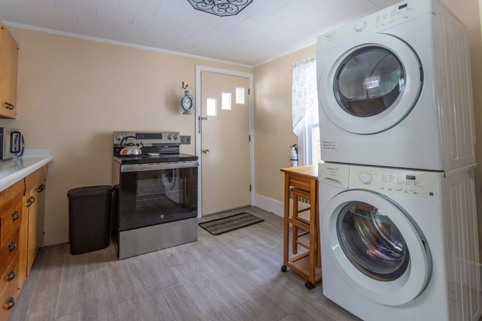 First floor washer/dryer unit