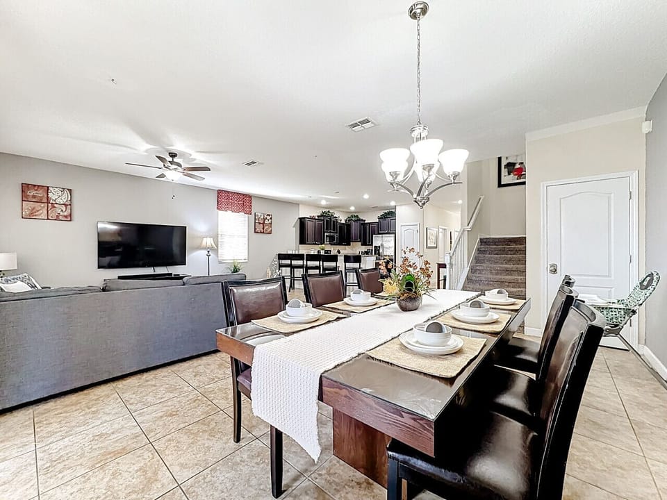 Spacious dining and living area for group meals.