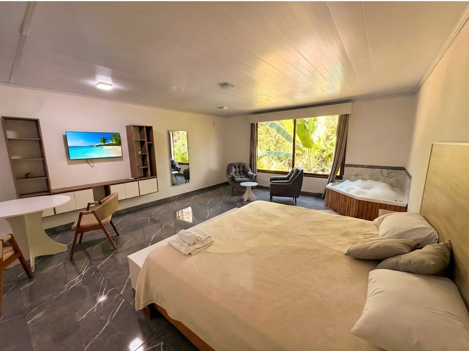 Deluxe Suite, Pool View | Free WiFi