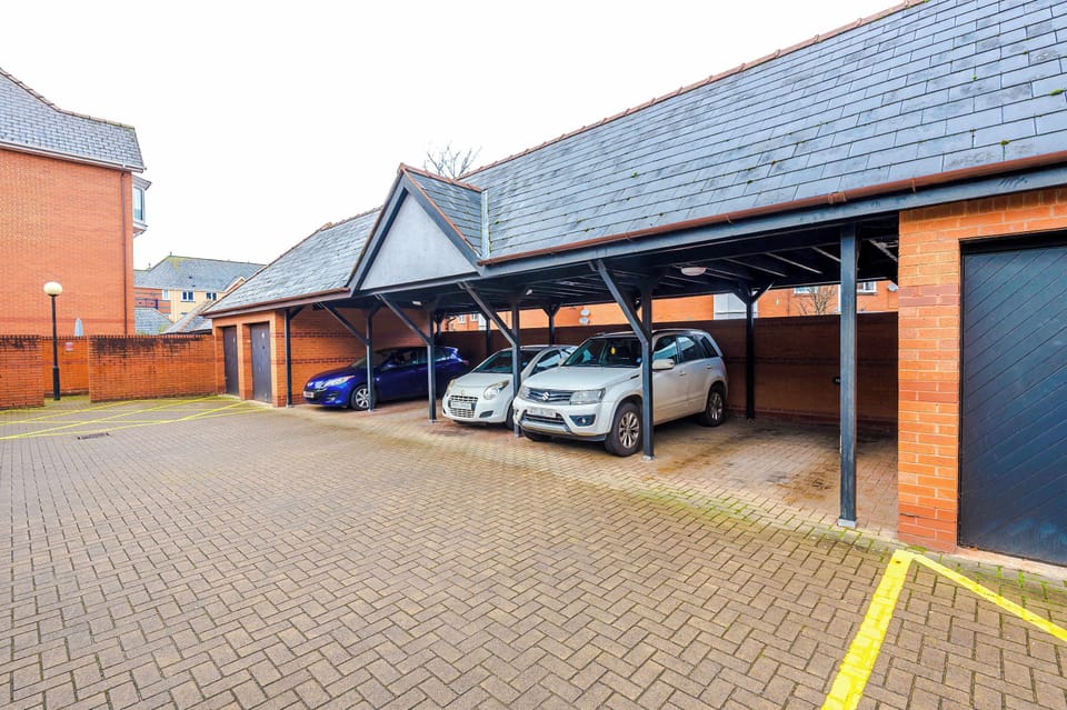 Parking Convenience: Covered spaces for easy access and protection from the elements!