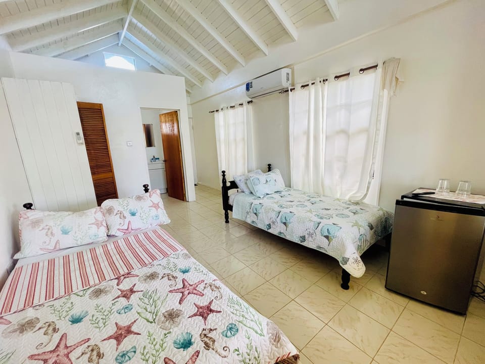 Double Room, Sea View | Free WiFi