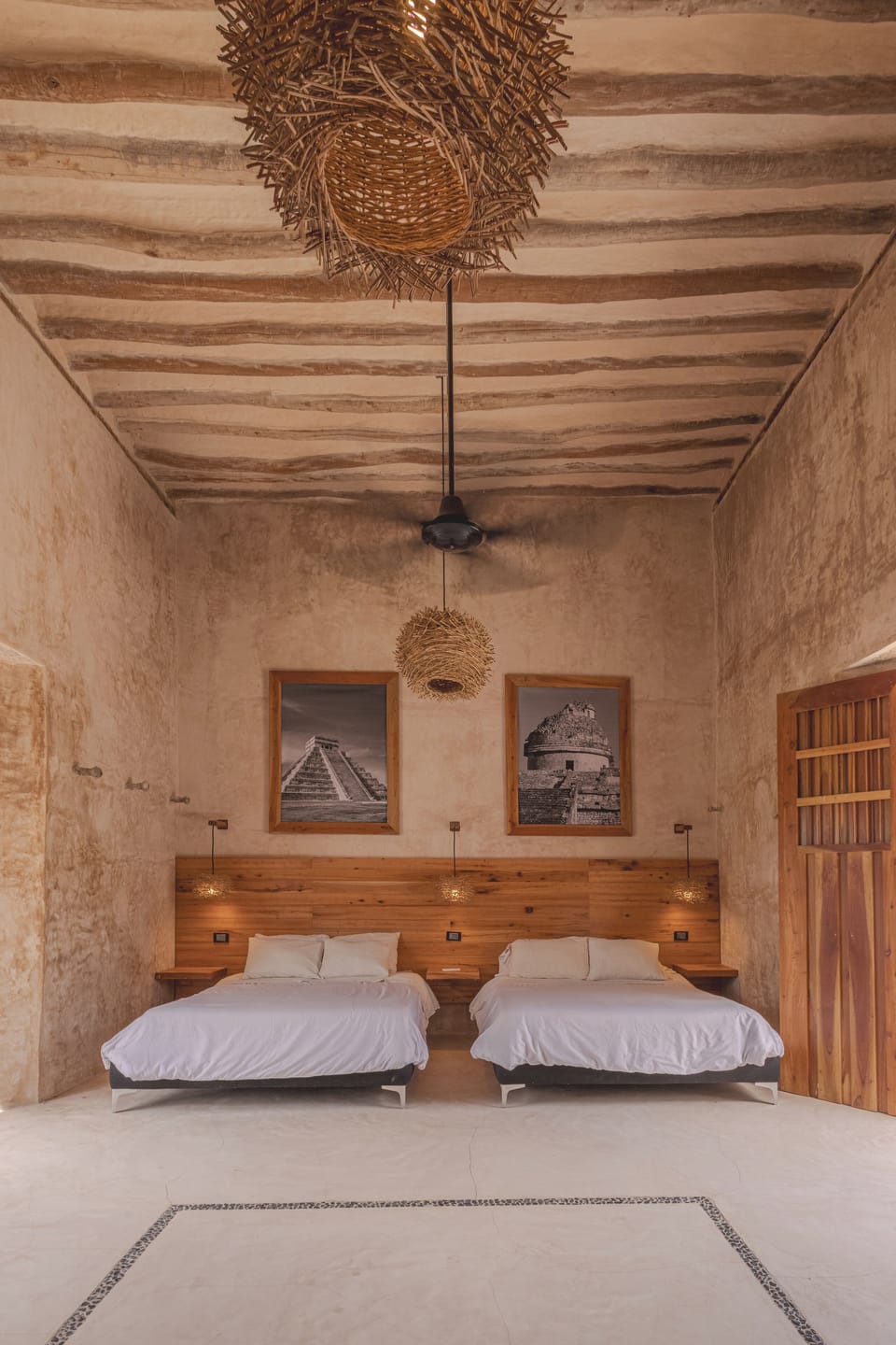 Traditional Cottage, Pool View | Bed sheets