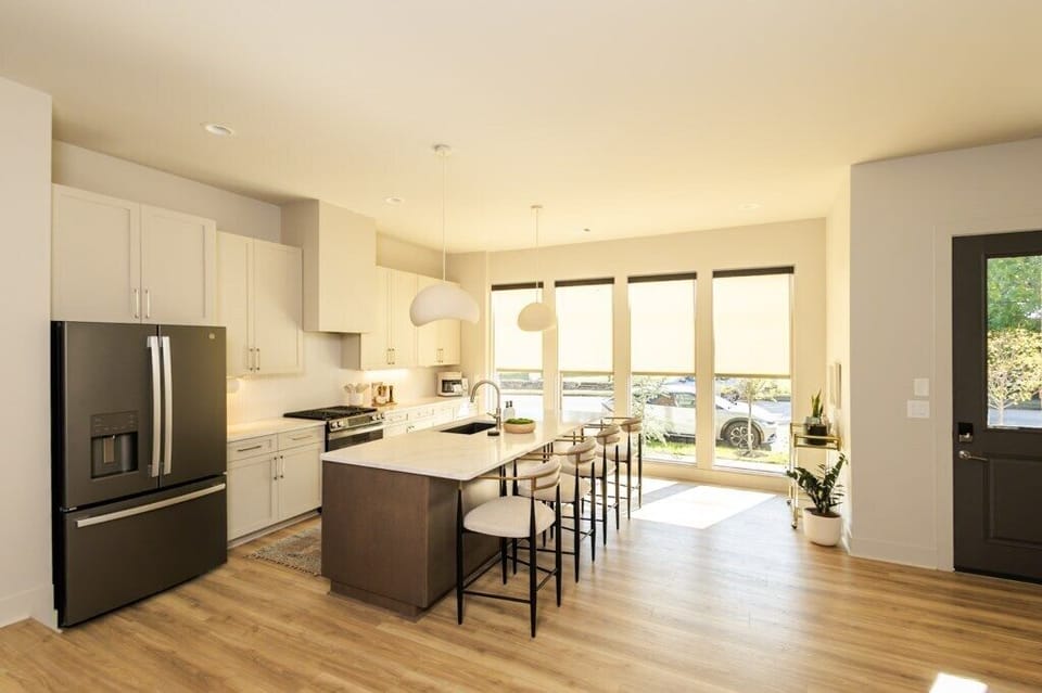 Noa Nashville Unit 1 Chef's Kitchen