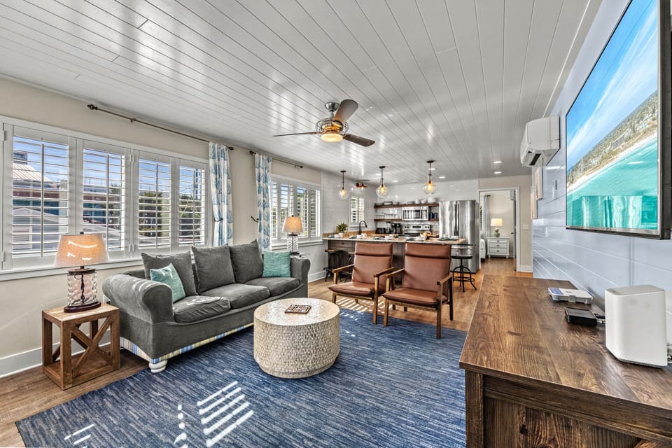 An open living area that flows easily into the kitchen.