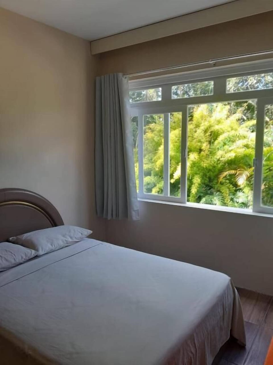 Family Twin Room, Lake View | Laptop workspace, free WiFi
