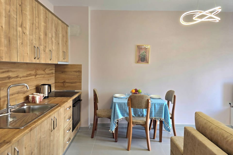 Kitchen and dining area