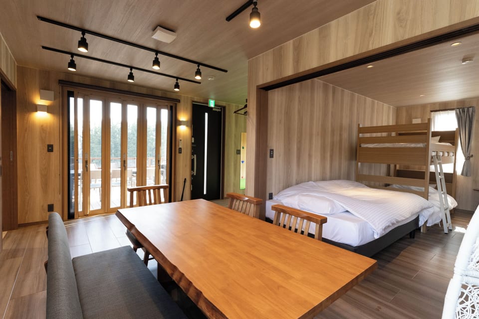 Luxury Villa | Desk, WiFi (free)