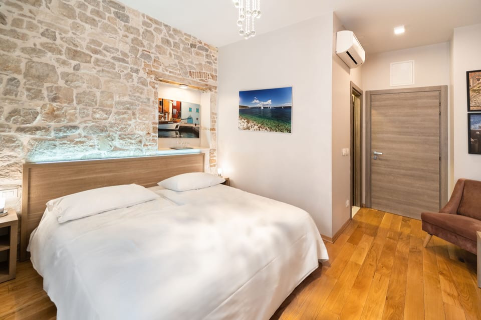 Double or Twin Room | Minibar, desk, iron/ironing board, free WiFi