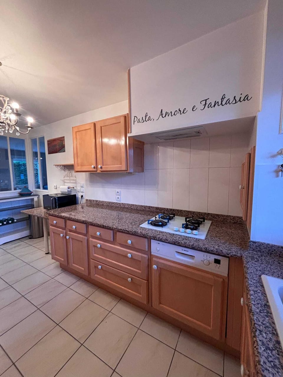 Private kitchen