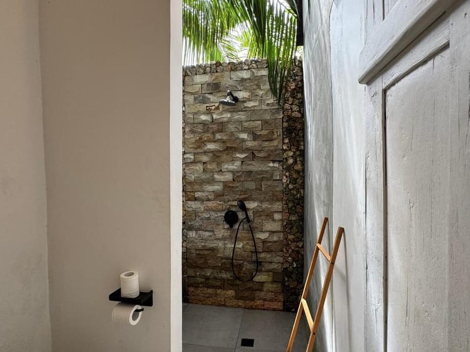 Deluxe Double Room, Balcony | Interior