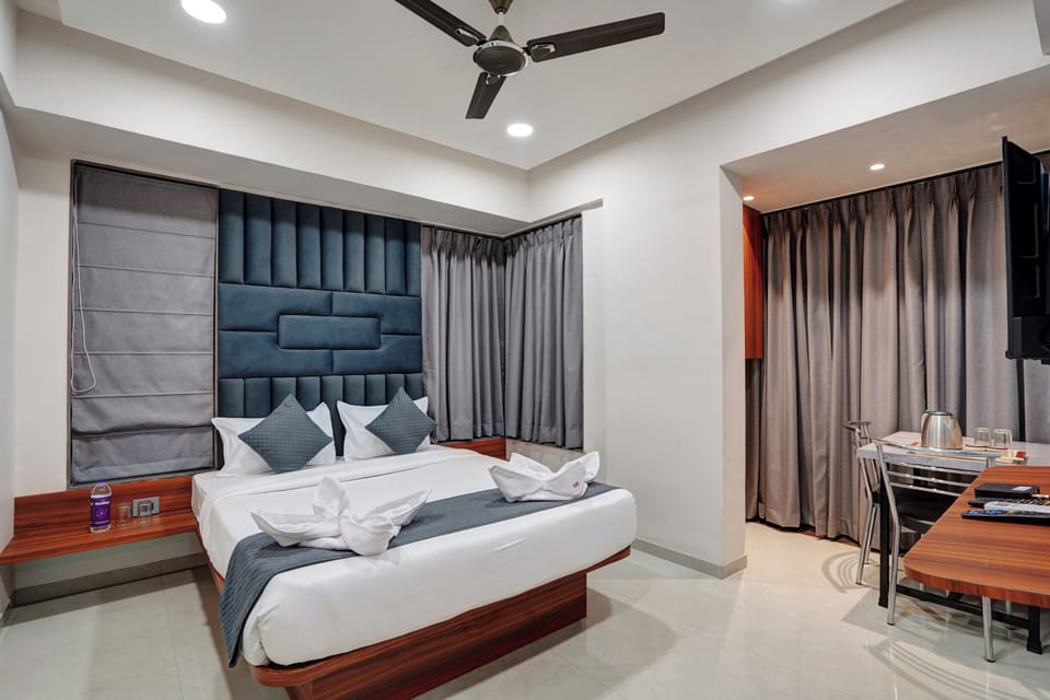 Deluxe Double Room | Free WiFi
