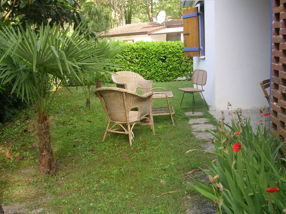 Villa, 2 Bedrooms, Patio, Garden View | Garden