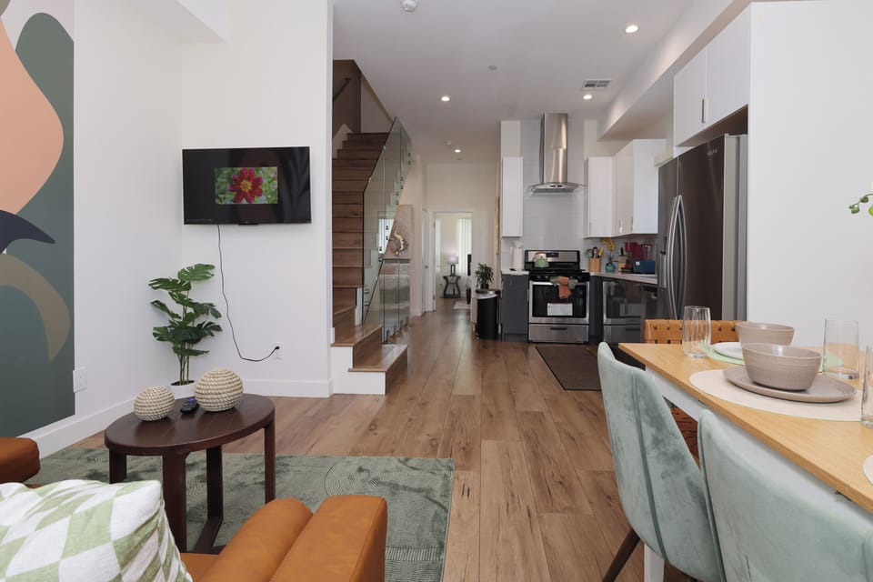Full view of the kitchen , Hallway and dining area