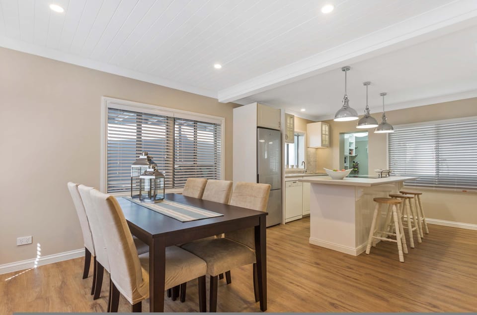 House | 3 bedrooms, high-speed internet
